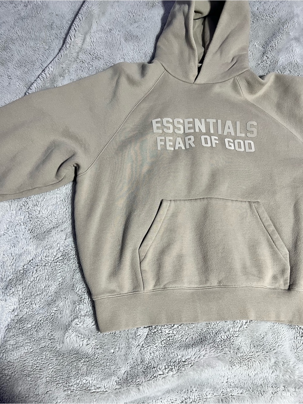 Essentials Hoodie Cream/Biege - Picture 2 of 7